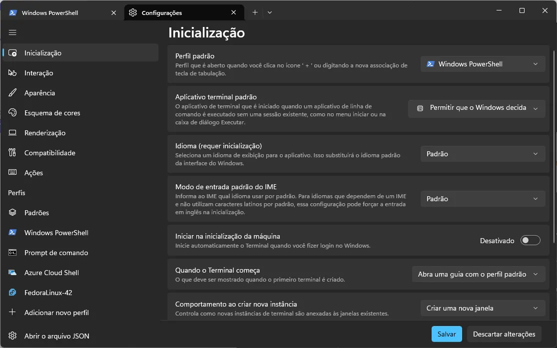 Janela de configurações do Windows Terminal, em que está aberta a primeira tela, referente a "Inicialização".