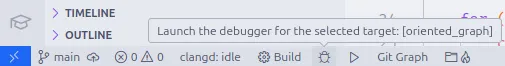 Parte inferior esquerda da tela do Visual Studio Code, em que se vê o botão de Debug do CMake Tools.